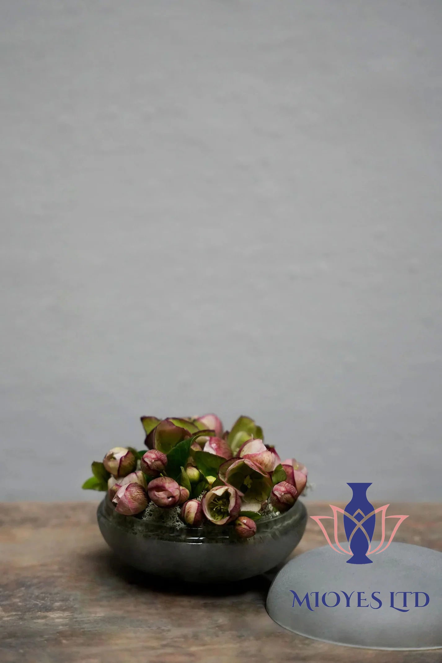 MATTE JAR WITH