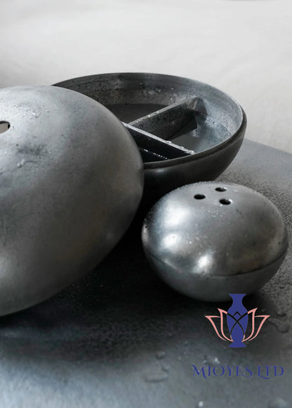 Round Aluminum Vase